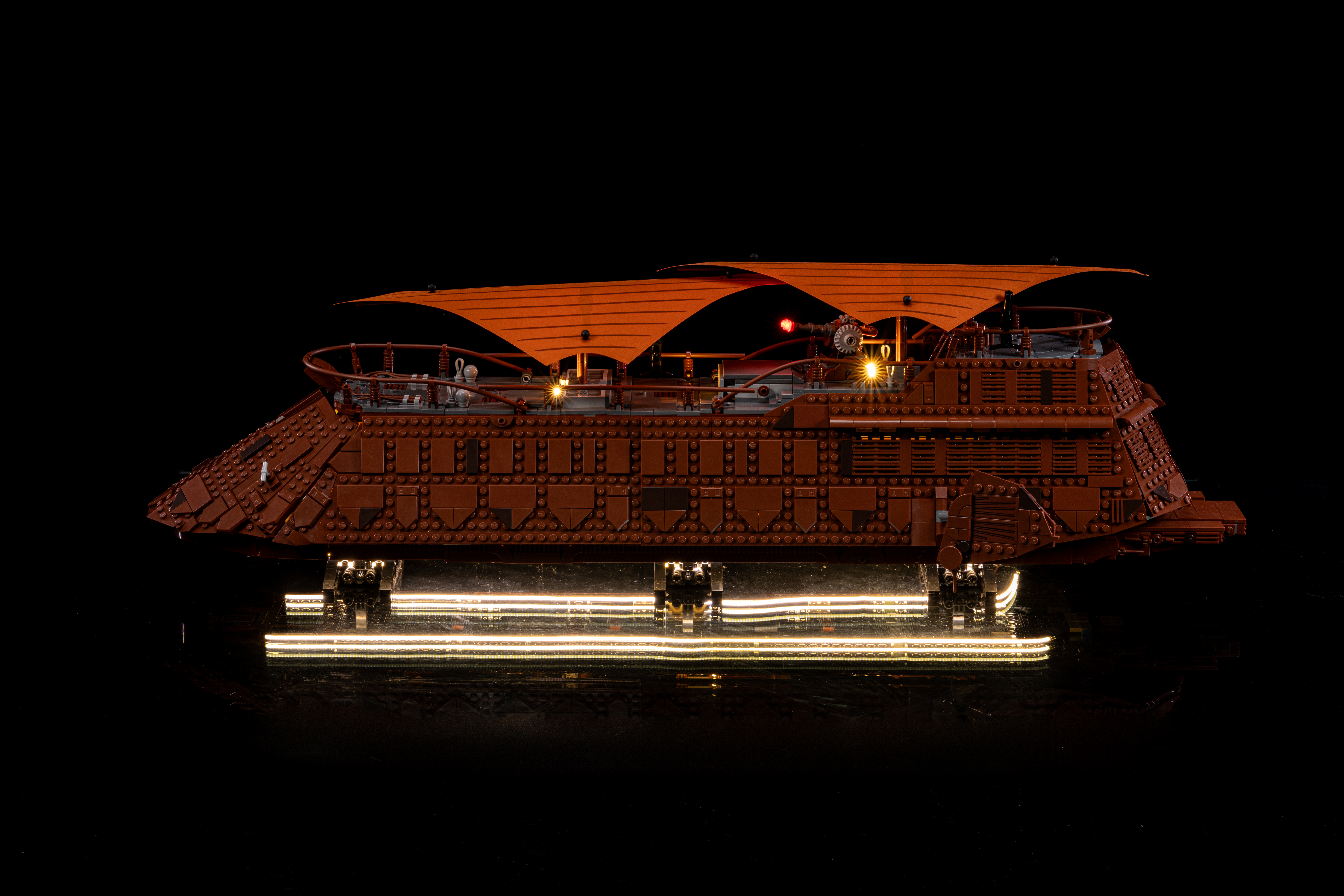 Lighting kits for Jabba's Sail Barge