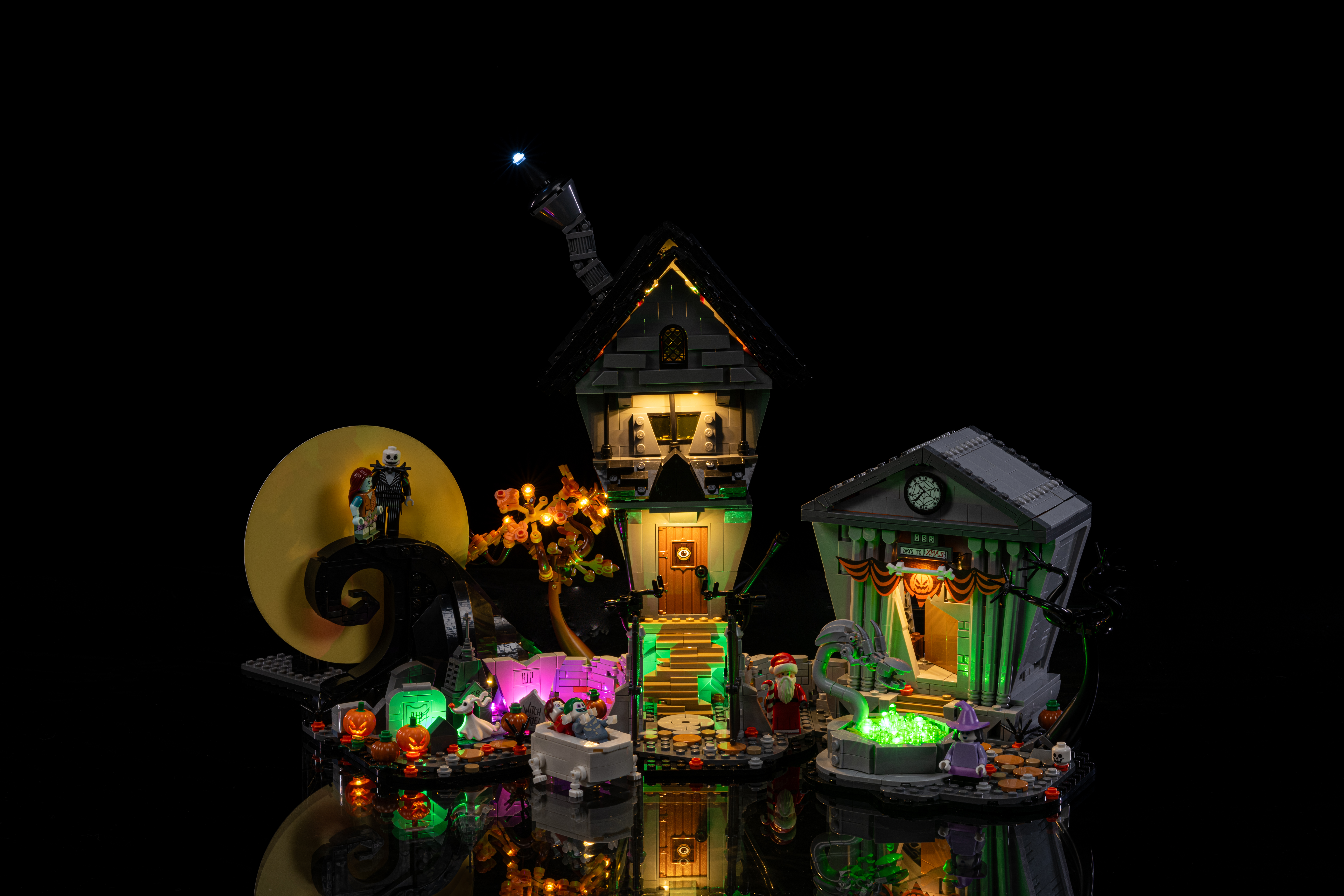 Lighting kits for Disney Tim Burton's The Nightmare Before Christmas