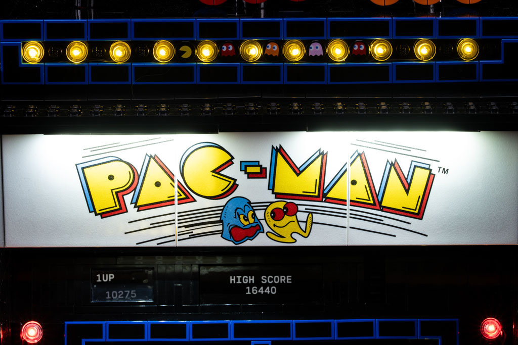 Pac-Man Arcade Machine
