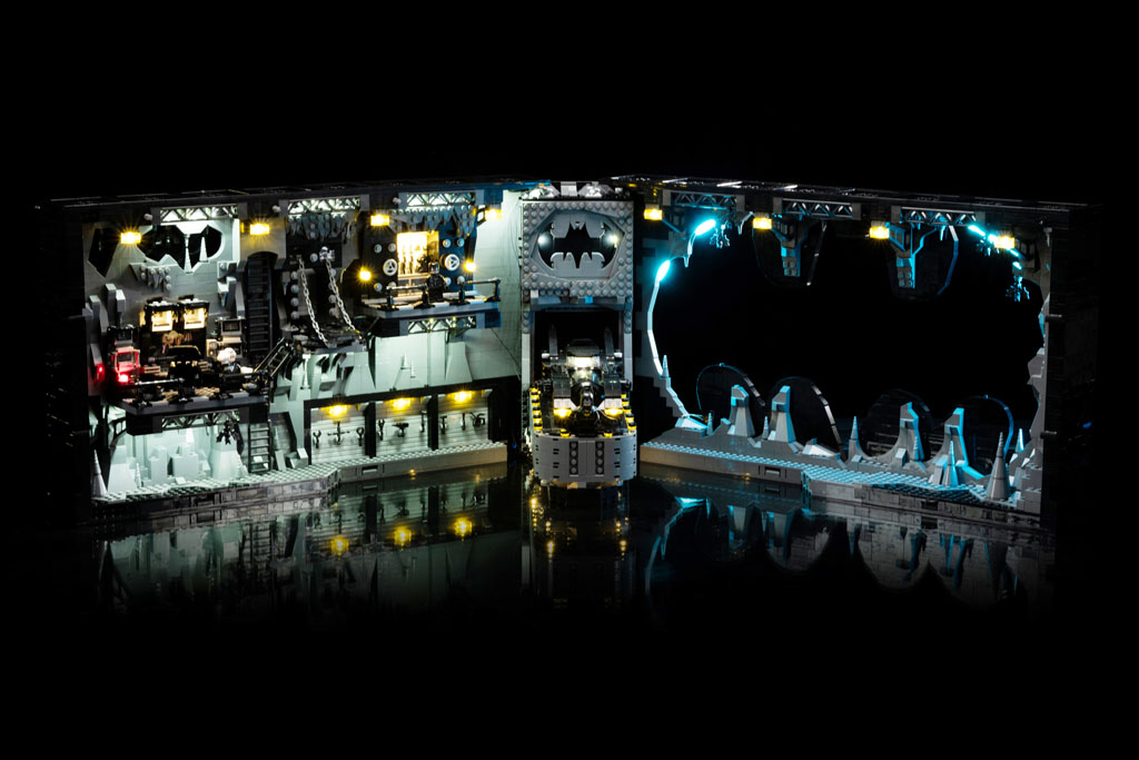 Batcave™ –  Shadow Box