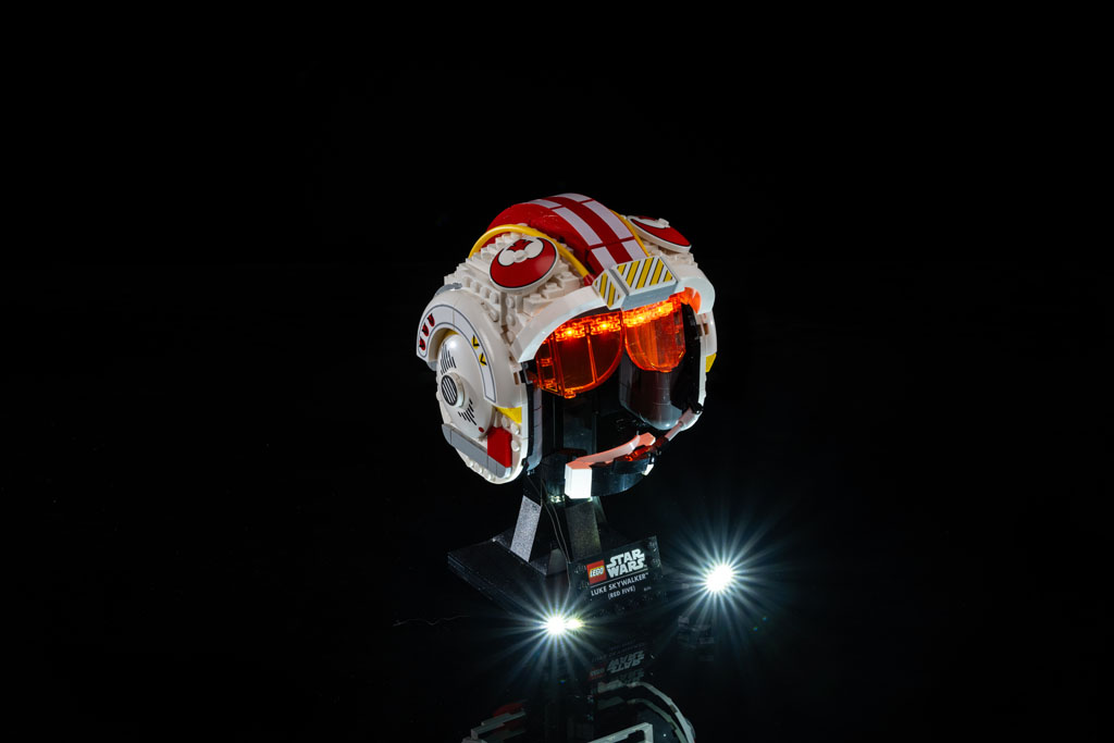 Luke Skywalker (Red Five) Helmet