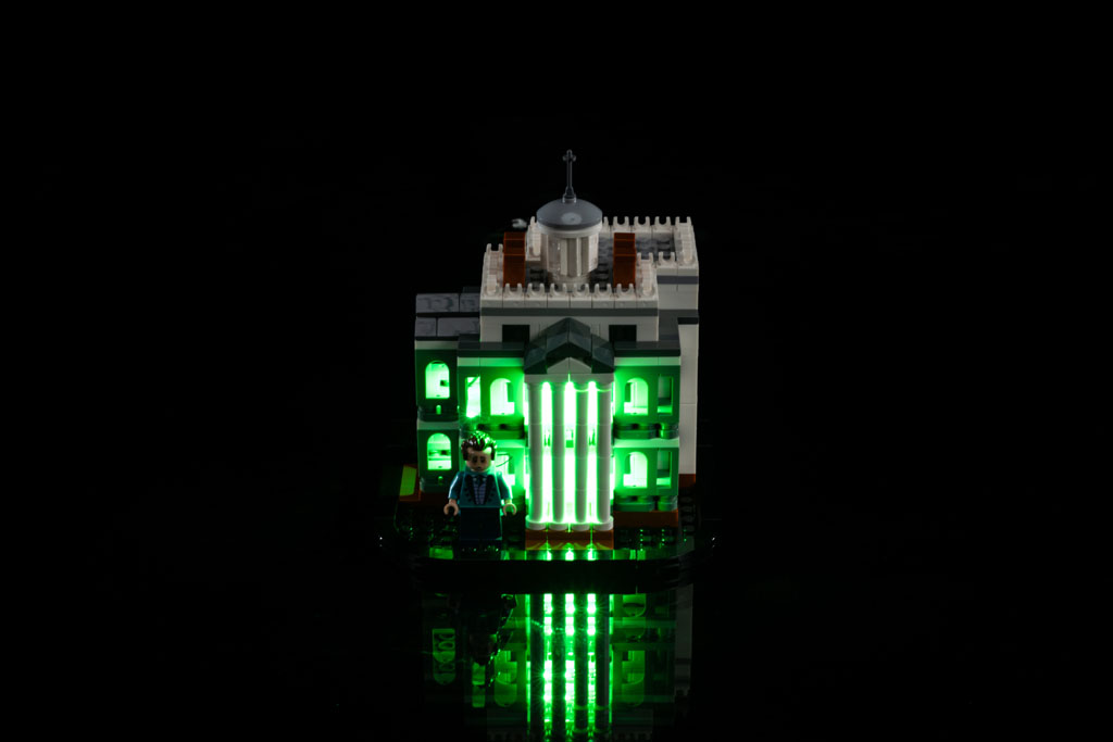 Mini Disney The Haunted Mansion