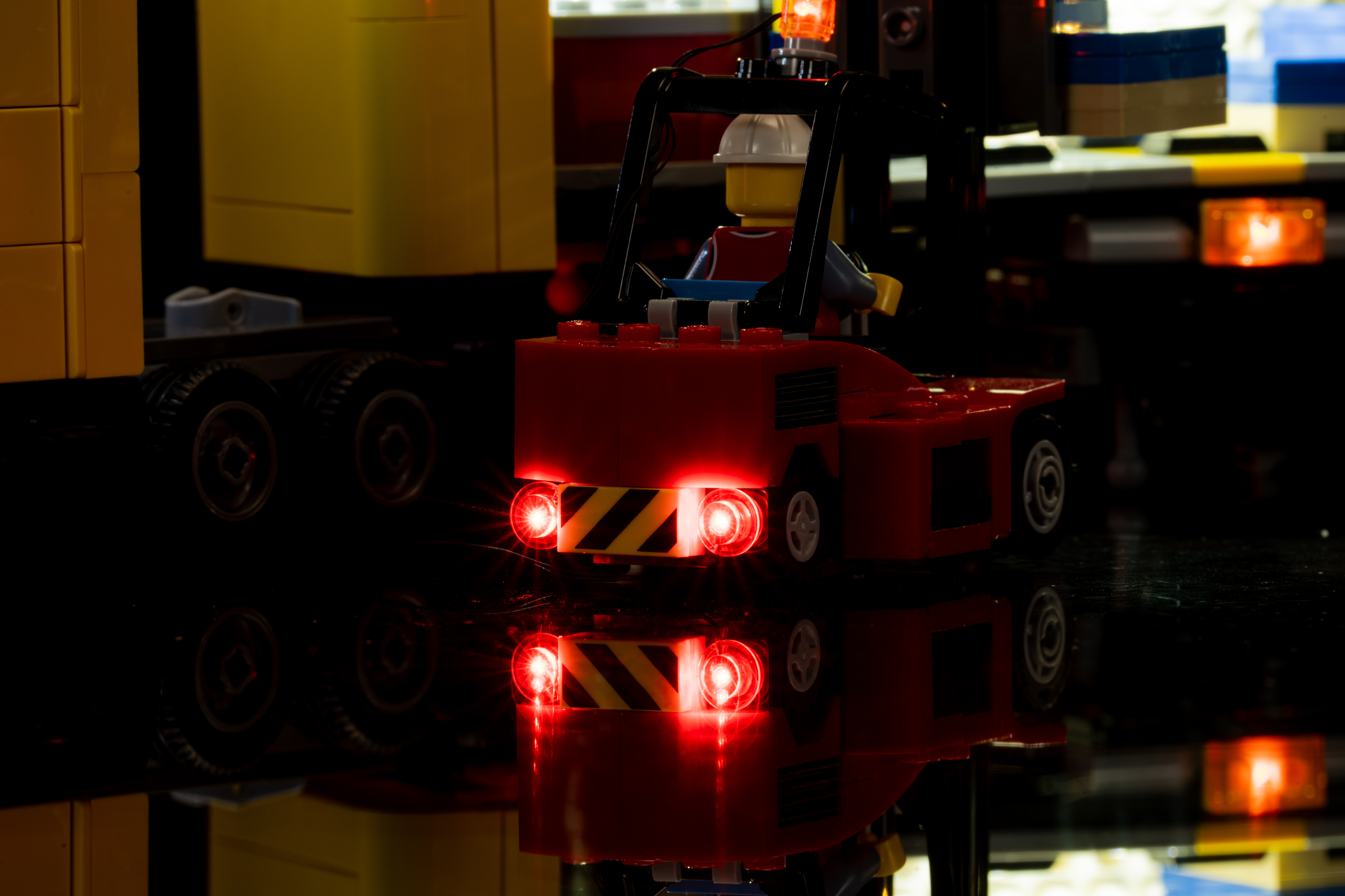 Lighting kits for LEGO Delivery Truck