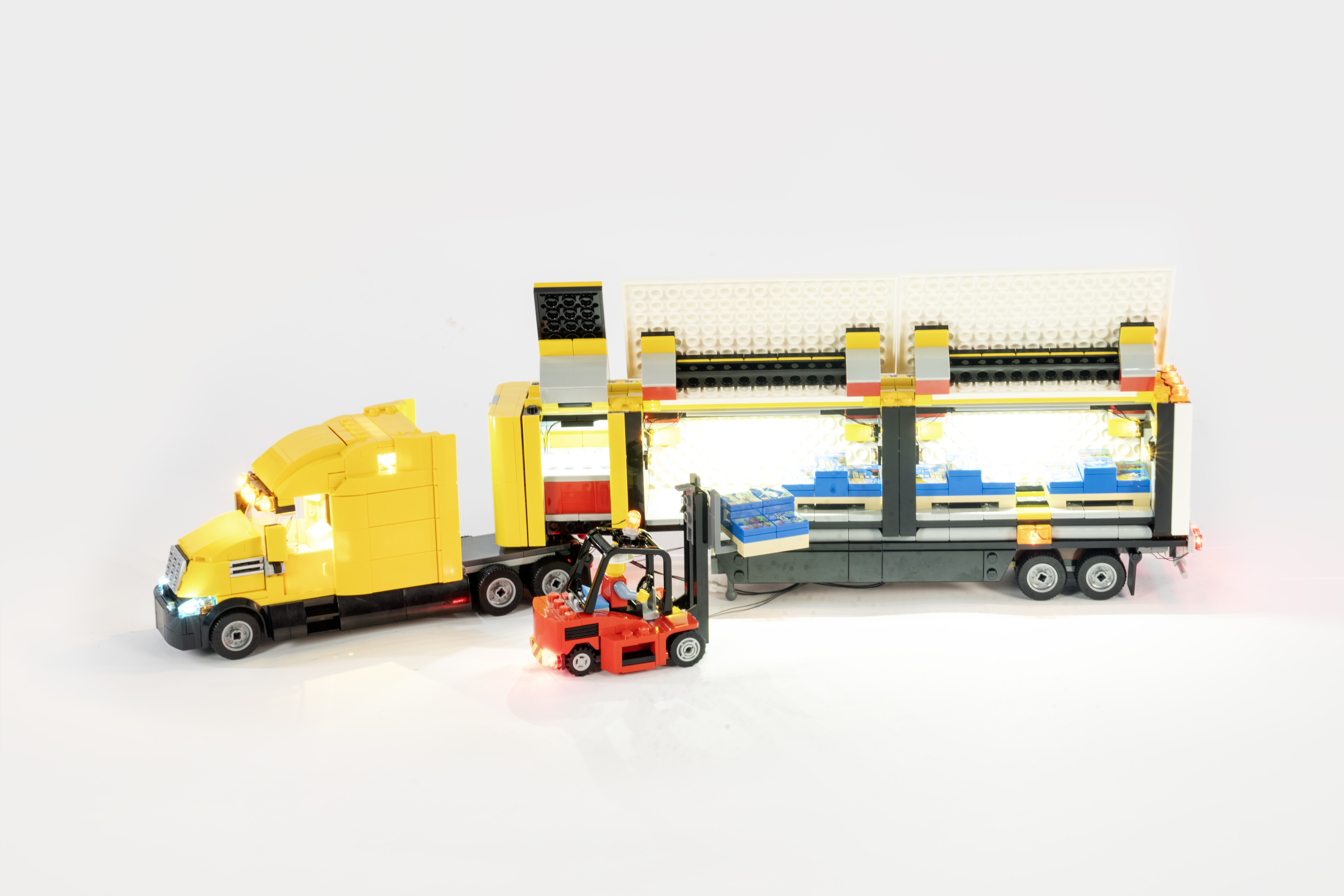 Lighting kits for LEGO Delivery Truck