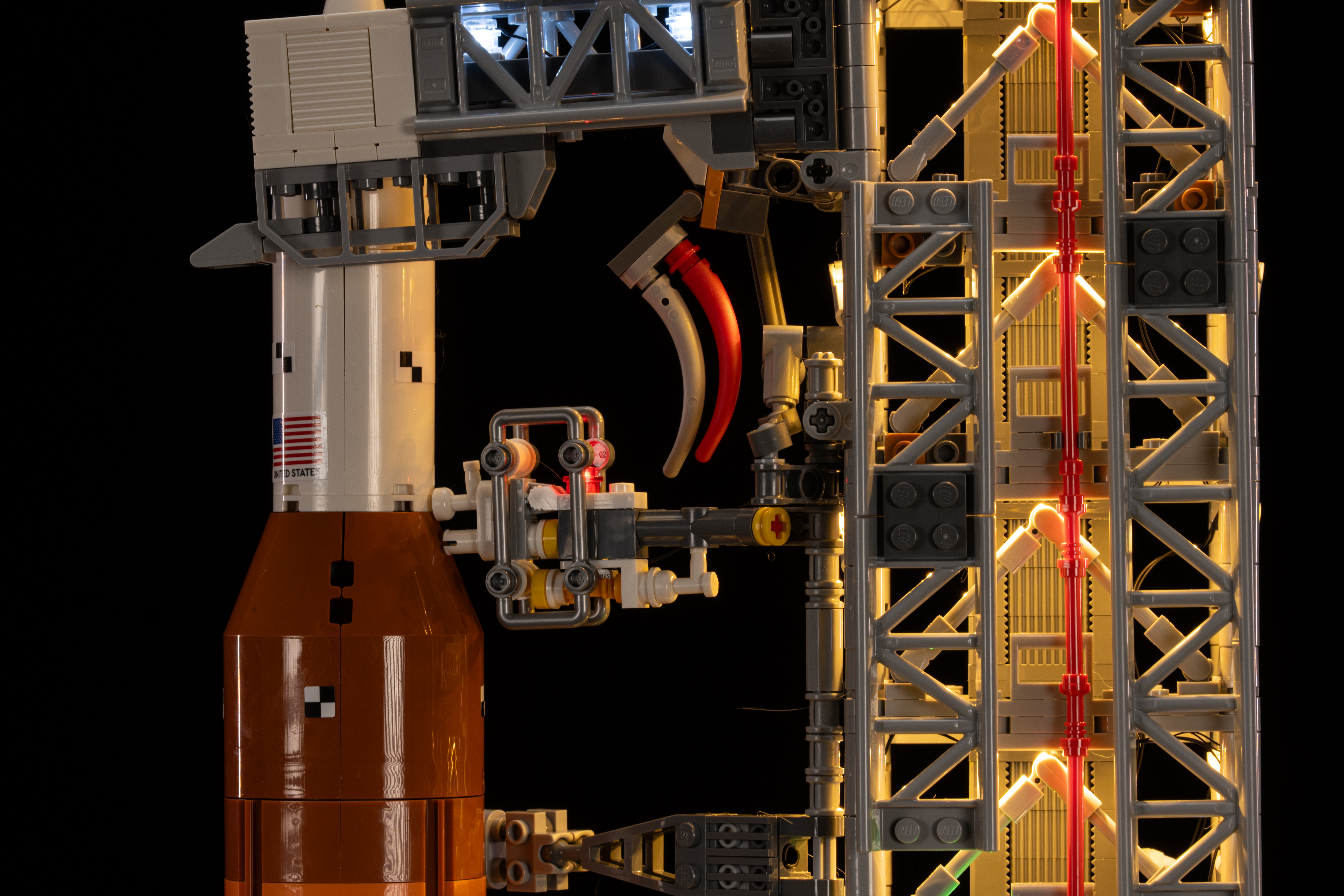 乐高10341NASA 阿尔忒弥斯太空发射系统适配灯光组件