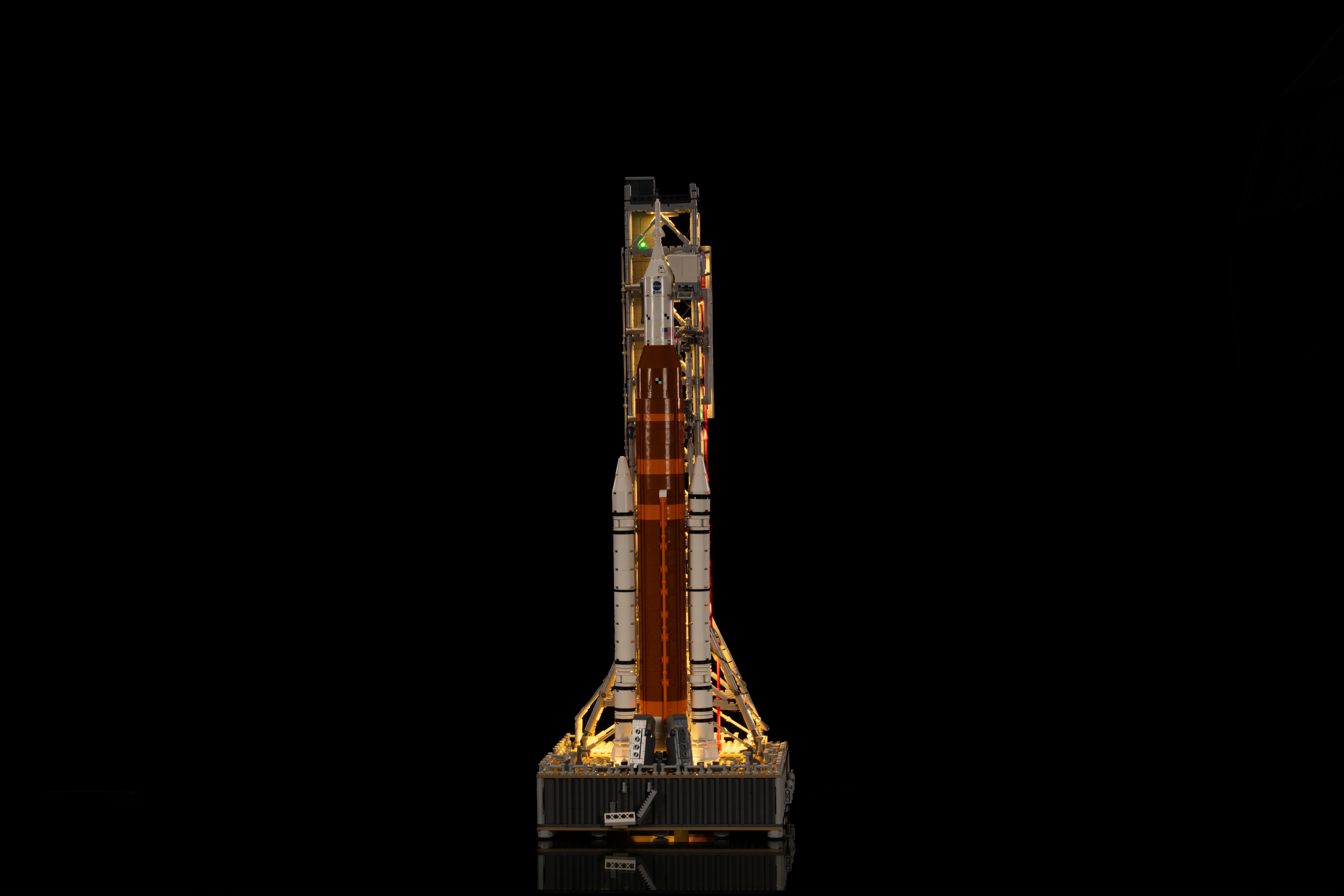 乐高10341NASA 阿尔忒弥斯太空发射系统适配灯光组件