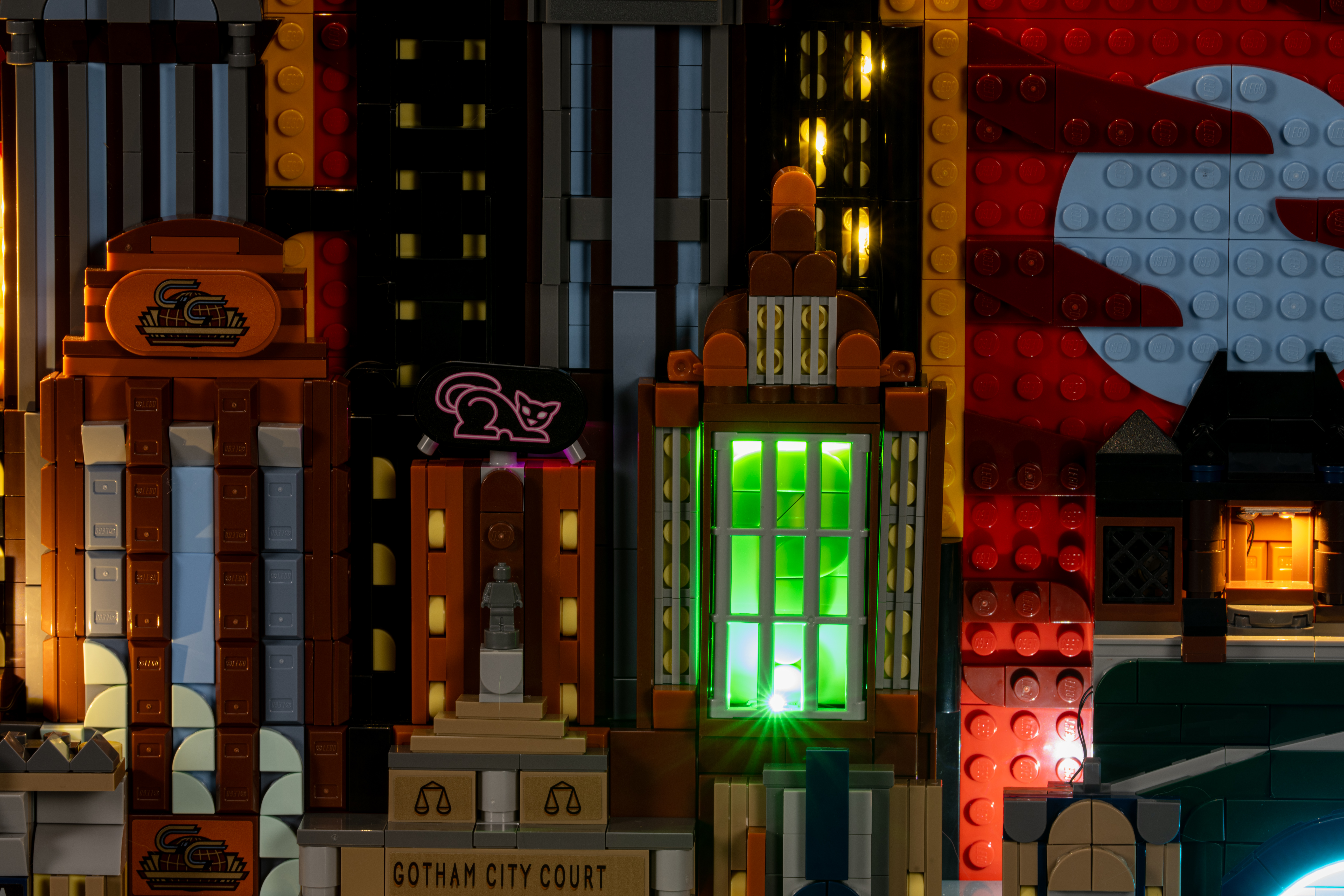 Lighting kits for Batman: The Animated Series Gotham City