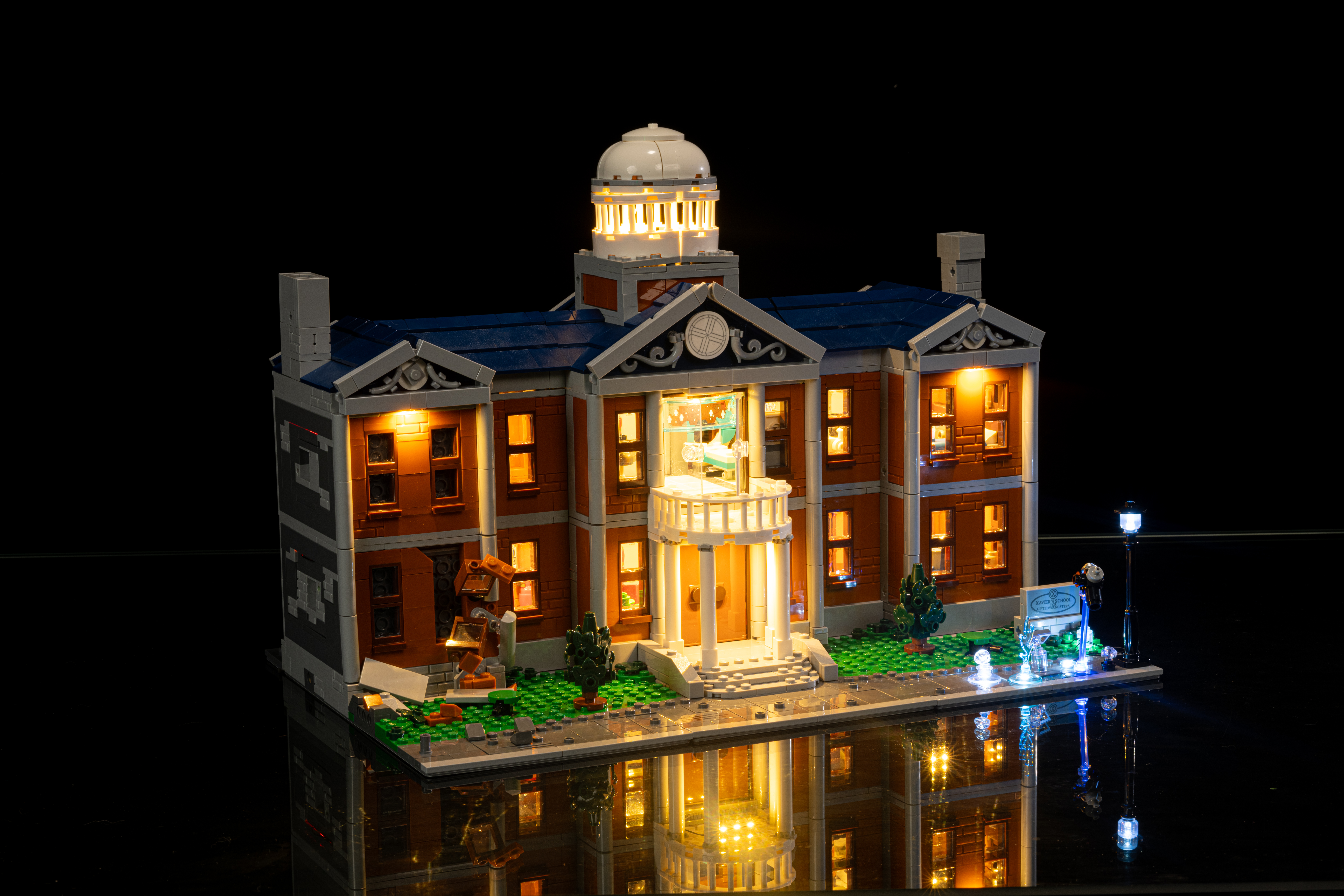 Lighting kits for X-Men: The X-Mansion